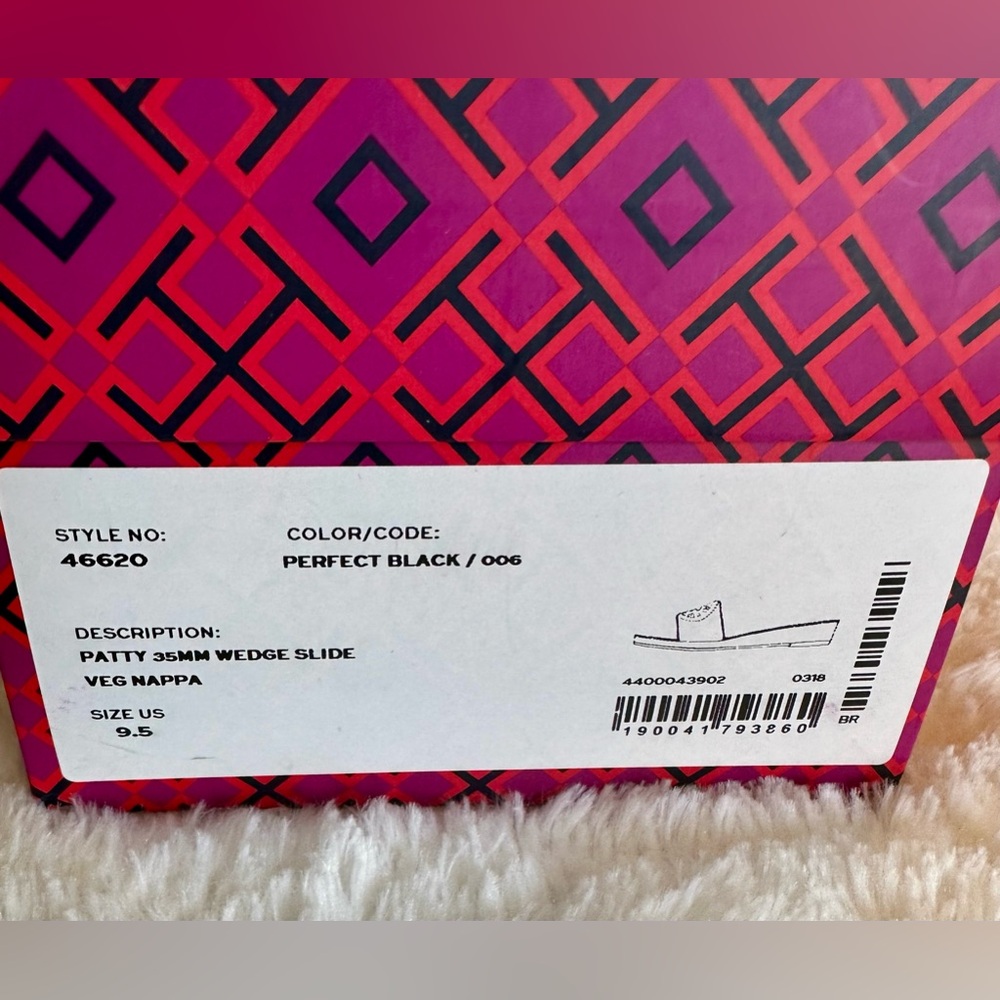 New in original box Tory Burch wedge slide! Black size 9.5 - Picture 6 of 6